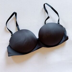 NWOT Skims Ultimate Push Up Bra (removable Straps) size 36B onyx